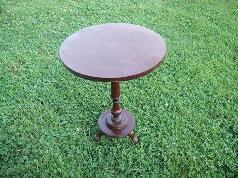Round Mahogany Side Table (#1175G) - Vintage Affairs - Vintage By Design LLC