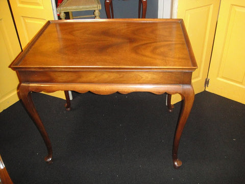 Mahogany Queen Anne Style Tea Table (#1130) - Vintage Affairs - Vintage By Design LLC